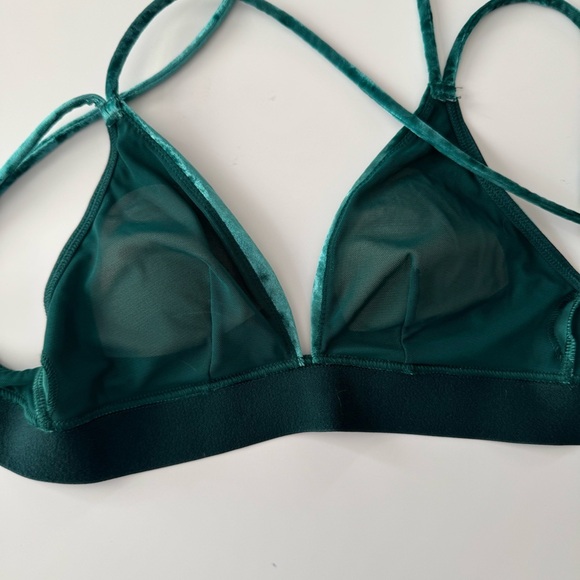 Victoria’s Secret love PINK crushed velvet triangle strappy bralette size XS - Picture 5 of 13